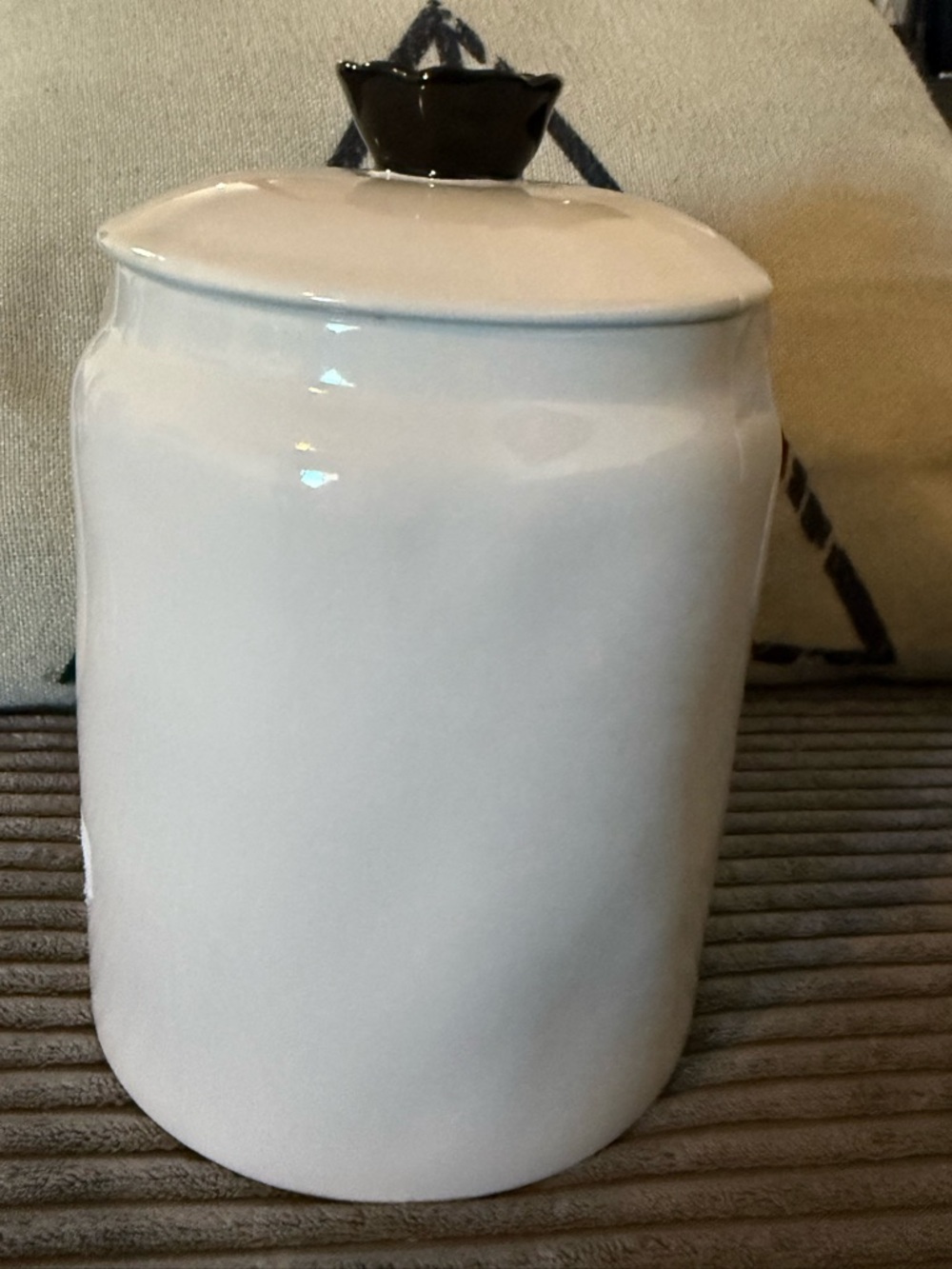 Rae Dunn White Ceramic 'homemade' Canister with Black Floral Design- NWT - Picture 2 of 7